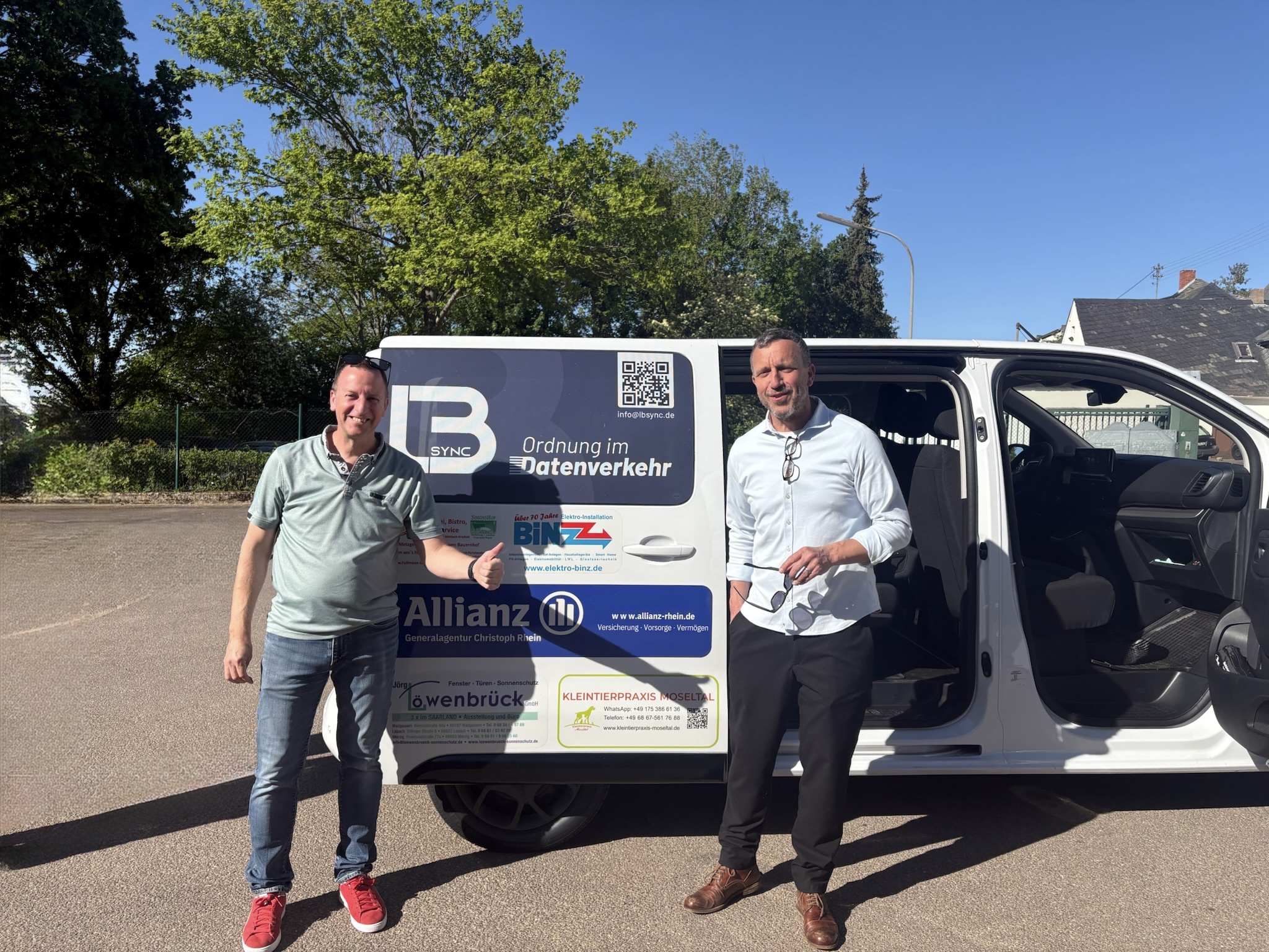 Gemeindebus mit LBSync-Sponsoring